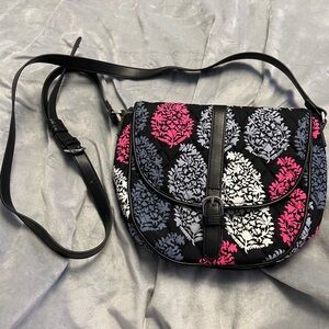 Vera Bradley like new purse black white and pink vegan leather strap crossbody